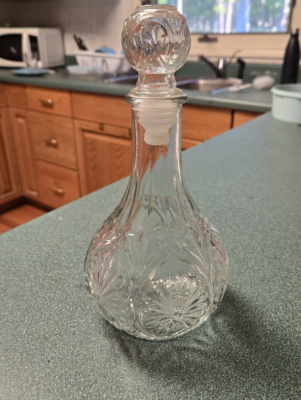 Vintage 1960's Anchor Hocking pressed glass liquor decanter